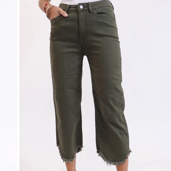 Curve Denim in Black - Picture 1 of 5